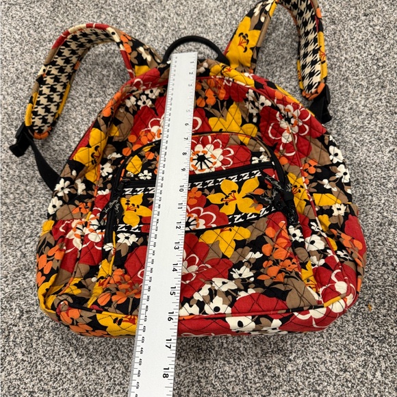 Vera Bradley Darling Floral Houndstooth Quilted Multi-Pocket Versatile Backpack main image 6